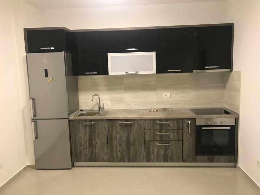 Apartmán Luda Kuca Bar Exteriér fotografie